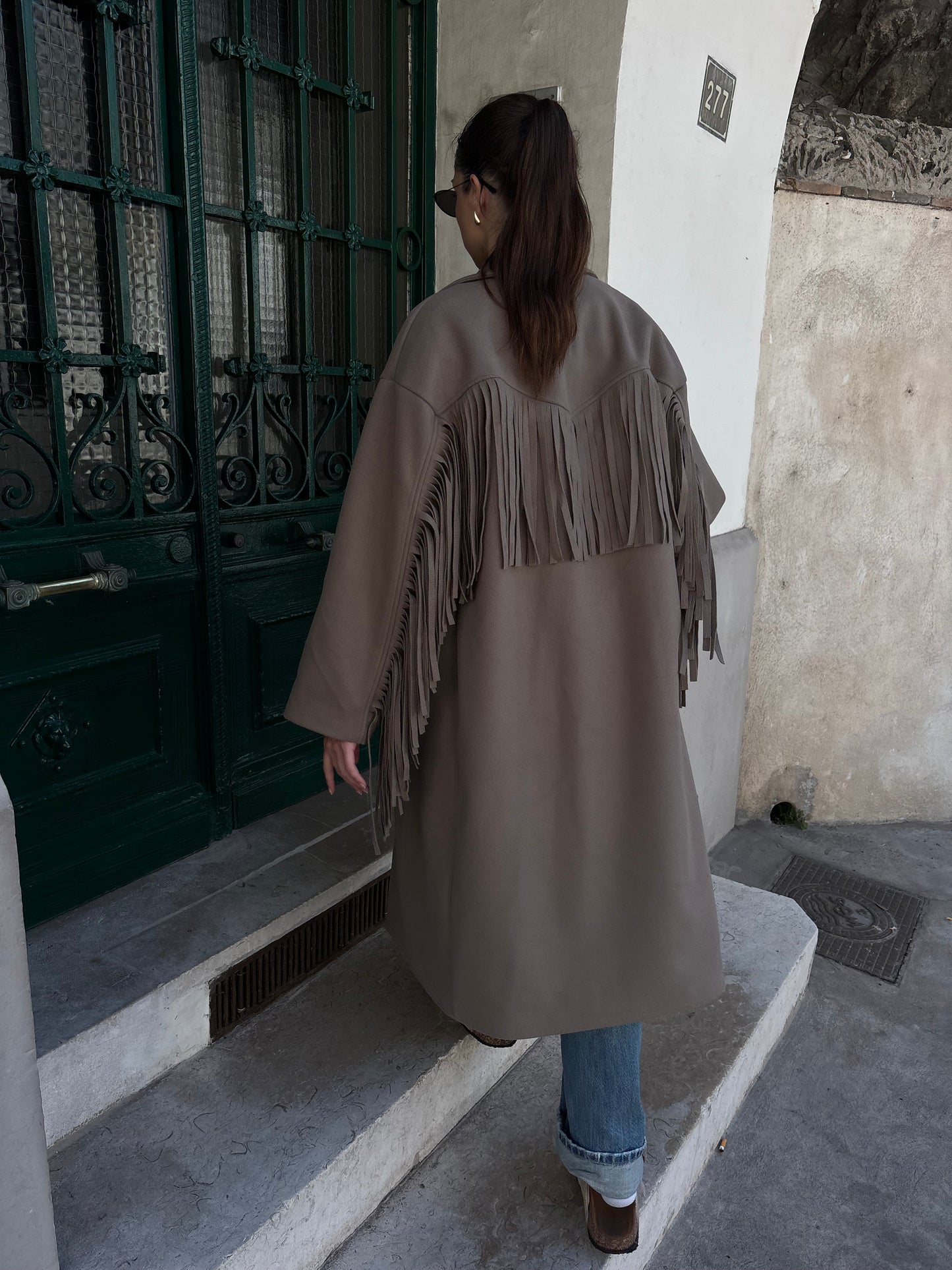 Manteau à franges HILONA taupe