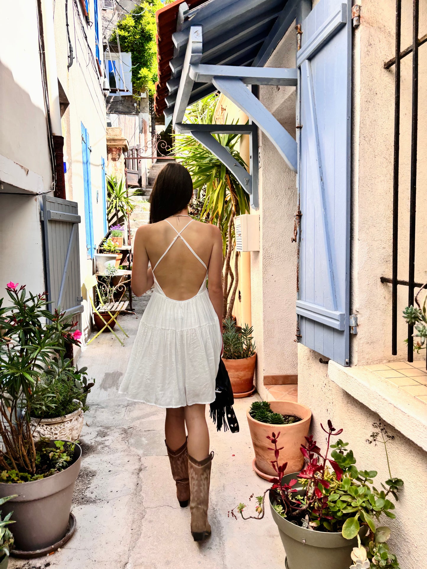 Robe dos nu BELLA - courte